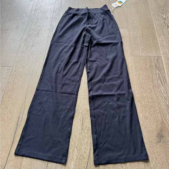 Vuori Pants - Vuori pose pants in black